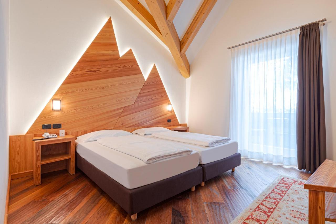 Foresta Hotel 4*